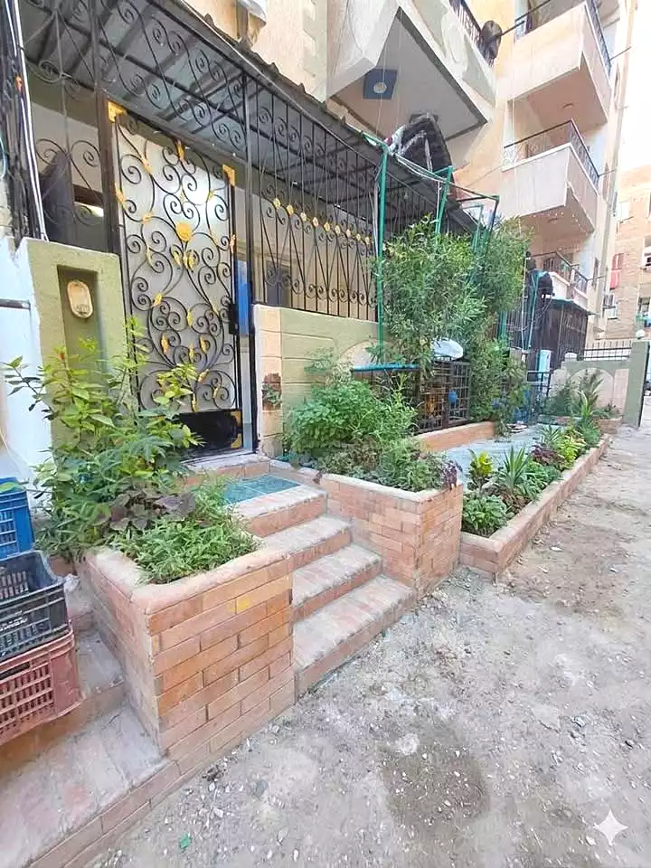 https://aqarmap.com.eg/ar/listing/7208484-for-sale-alexandria-al-agamy-shataa-el-nakheel