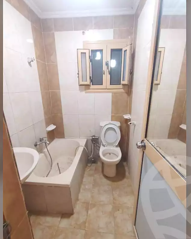 https://aqarmap.com.eg/en/listing/7208677-for-sale-alexandria-lsywf-el-falki