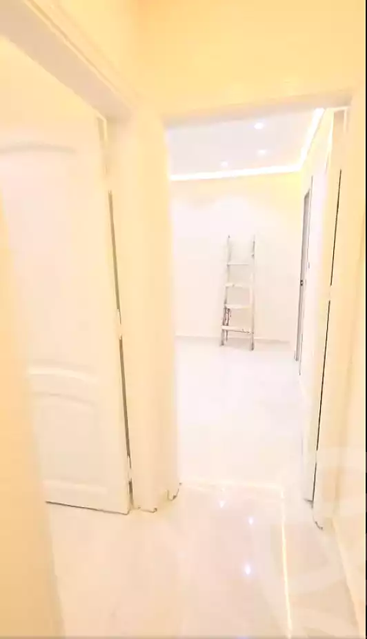 https://aqarmap.com.eg/ar/listing/7208775-for-sale-alexandria-sydy-bshr-sydy-bshr-bhry-street-17
