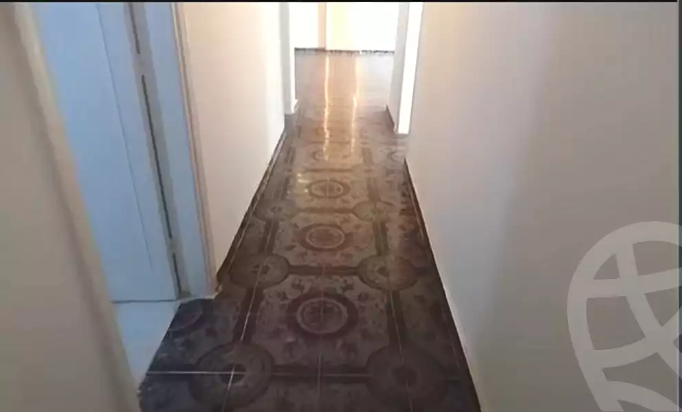 https://aqarmap.com.eg/en/listing/7208859-for-sale-alexandria-al-agamy-el-hanouvel