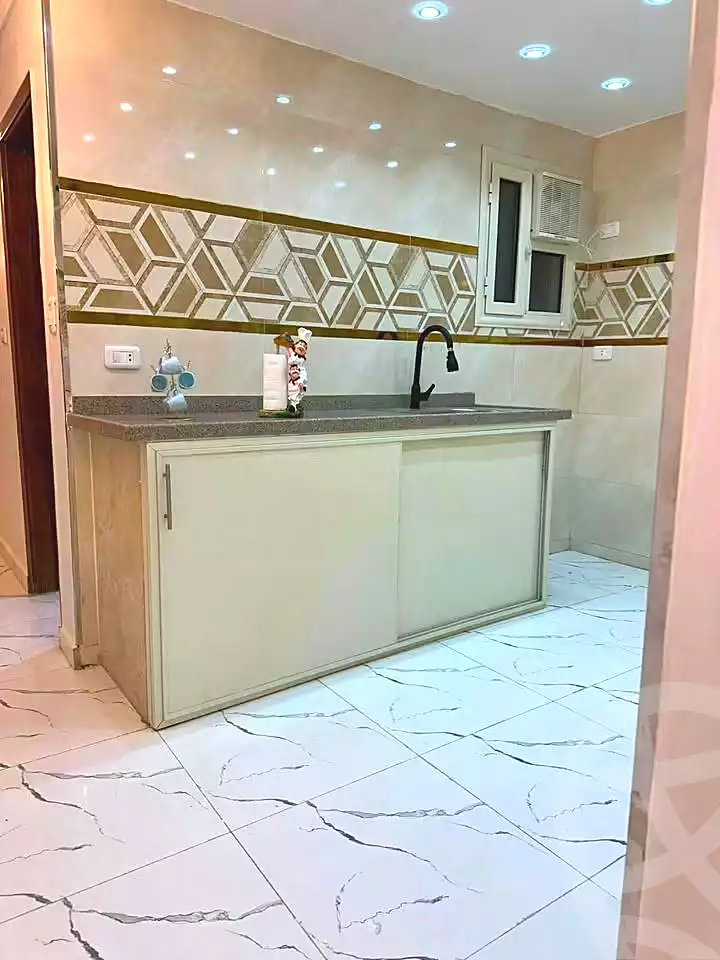 https://aqarmap.com.eg/en/listing/7208865-for-sale-cairo-ain-shams-asham-allah-st