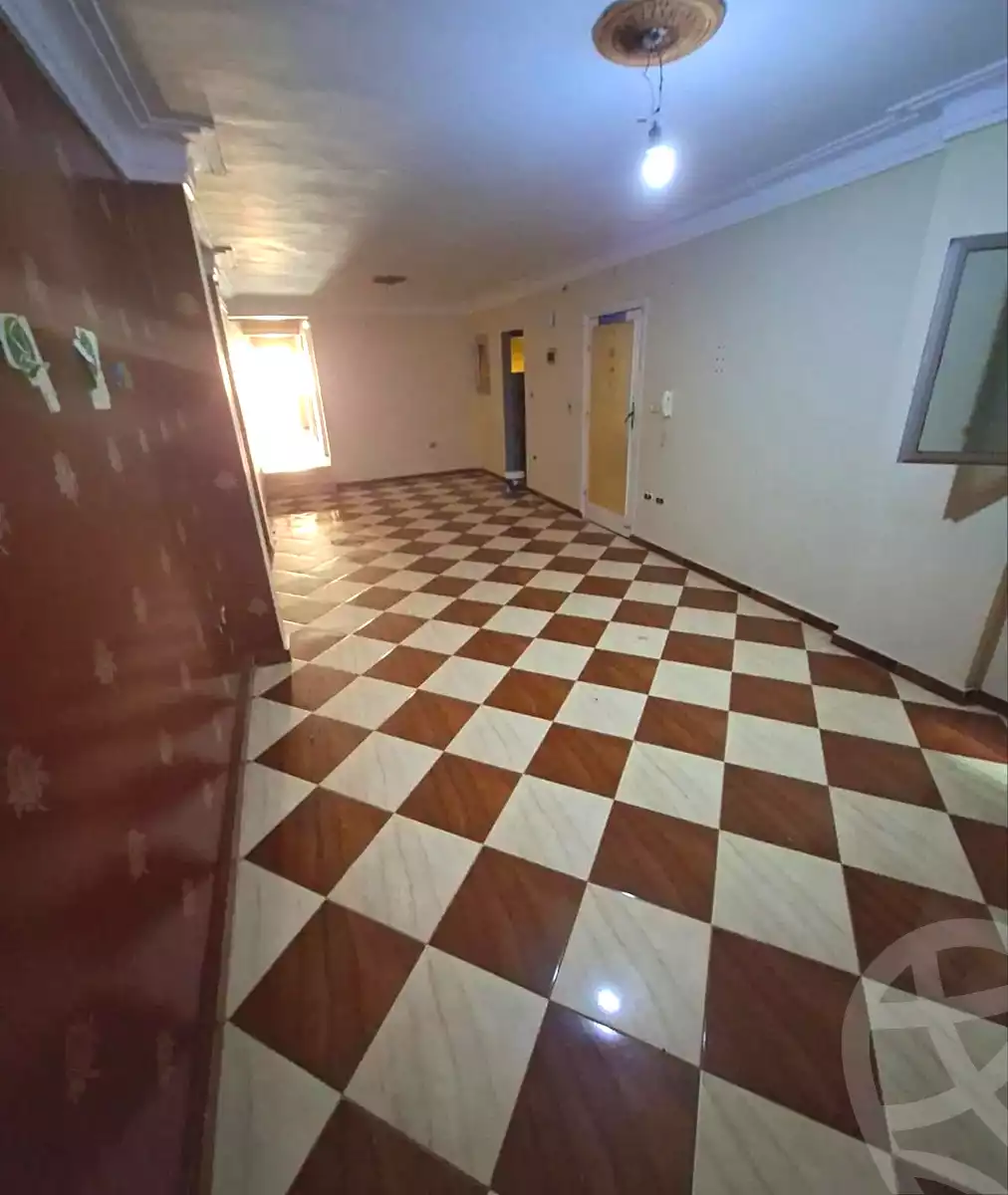 https://aqarmap.com.eg/en/listing/7209169-for-sale-alexandria-sydy-bshr-sydy-bshr-bhry-shr-khld-bn-lwlyd