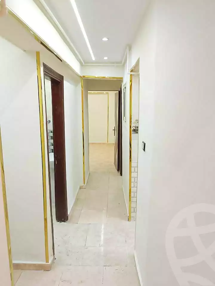 https://aqarmap.com.eg/ar/listing/7209510-for-sale-alexandria-al-agamy-el-hanouvel