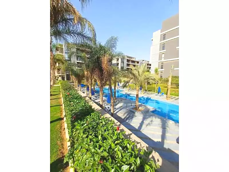 https://aqarmap.com.eg/en/listing/7209511-for-sale-cairo-new-cairo-compounds-el-patio-oro