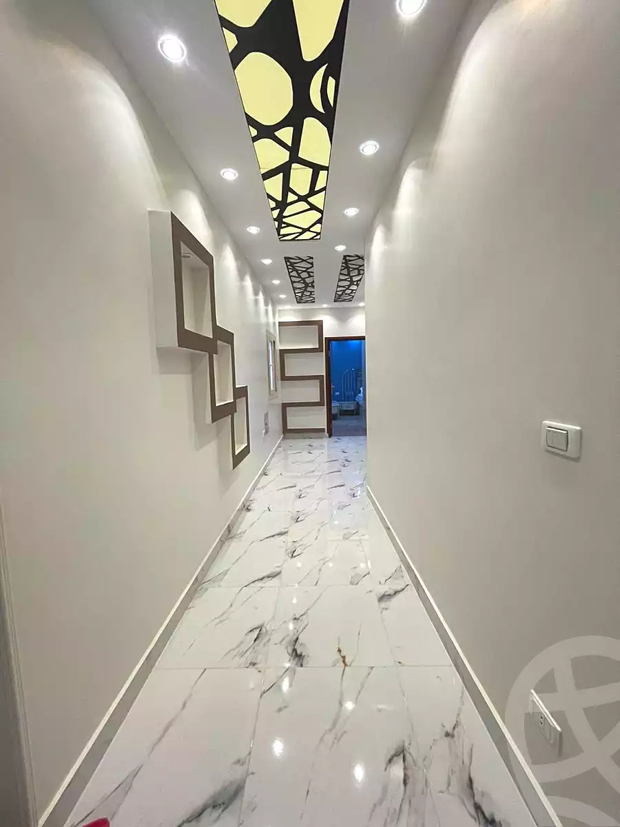 https://aqarmap.com.eg/ar/listing/7209641-for-sale-cairo-6th-of-october-el-ahyaa-neighborhood-3rd-street-39