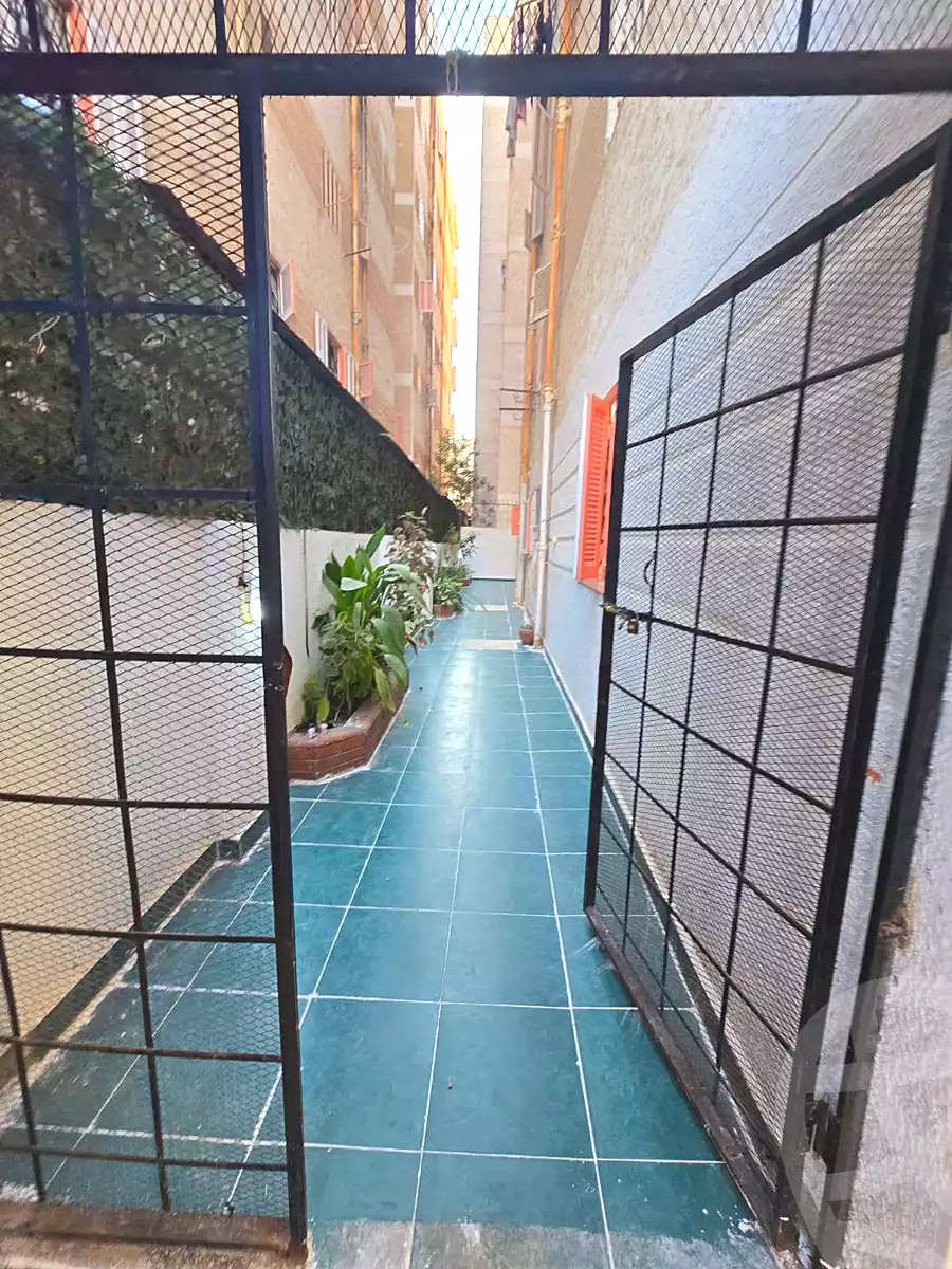 https://aqarmap.com.eg/ar/listing/7209660-for-sale-alexandria-al-agamy-shataa-el-nakheel