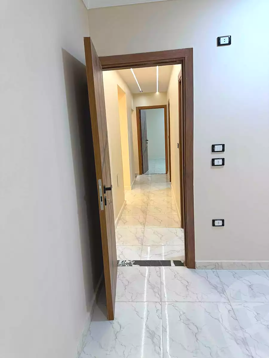 https://aqarmap.com.eg/ar/listing/7209798-for-sale-cairo-el-haram-el-lebeny-el-magzar-el-aly-st