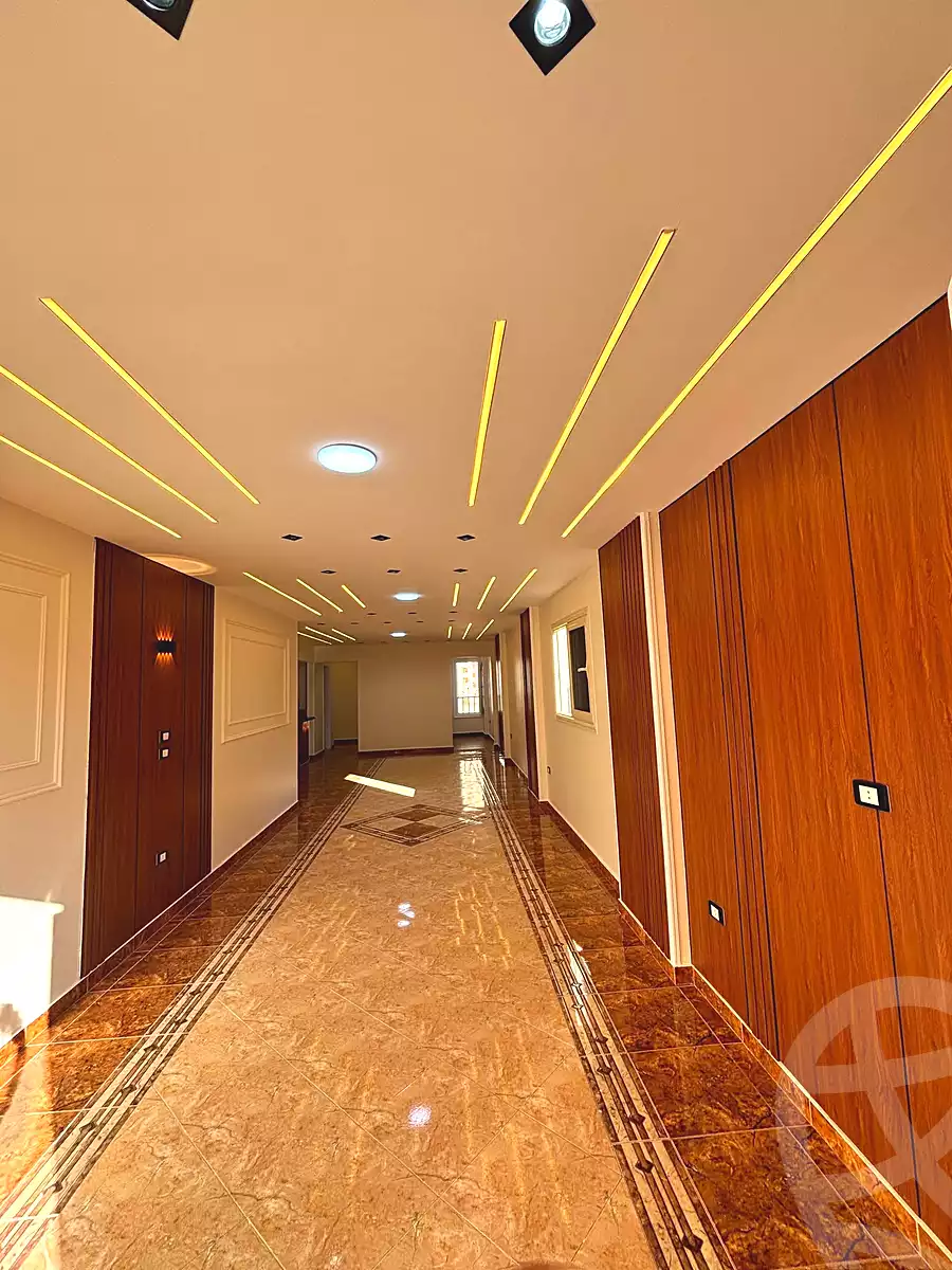 https://aqarmap.com.eg/ar/listing/7210046-for-sale-alexandria-sydy-bshr-sydy-bshr-bhry-shr-mhmwd-l-yswy