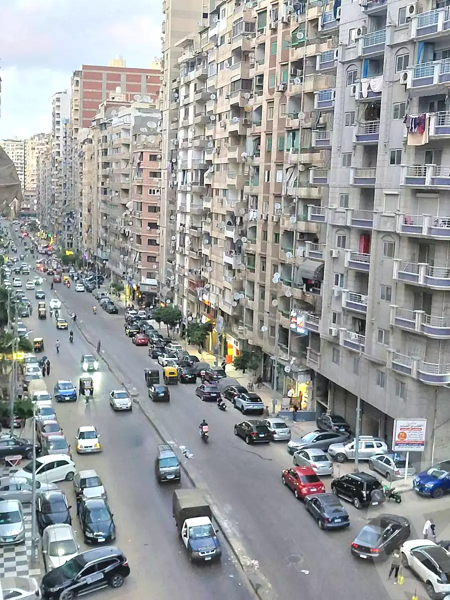 https://aqarmap.com.eg/en/listing/7210088-for-sale-alexandria-sydy-bshr-sydy-bshr-bhry-shr-mhmwd-l-yswy