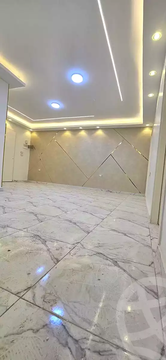 https://aqarmap.com.eg/en/listing/7210135-for-sale-cairo-helwan-mohamed-sayed-ahmed-st