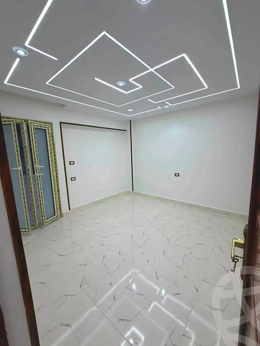 https://aqarmap.com.eg/ar/listing/7210262-for-sale-alexandria-lsywf-el-falki