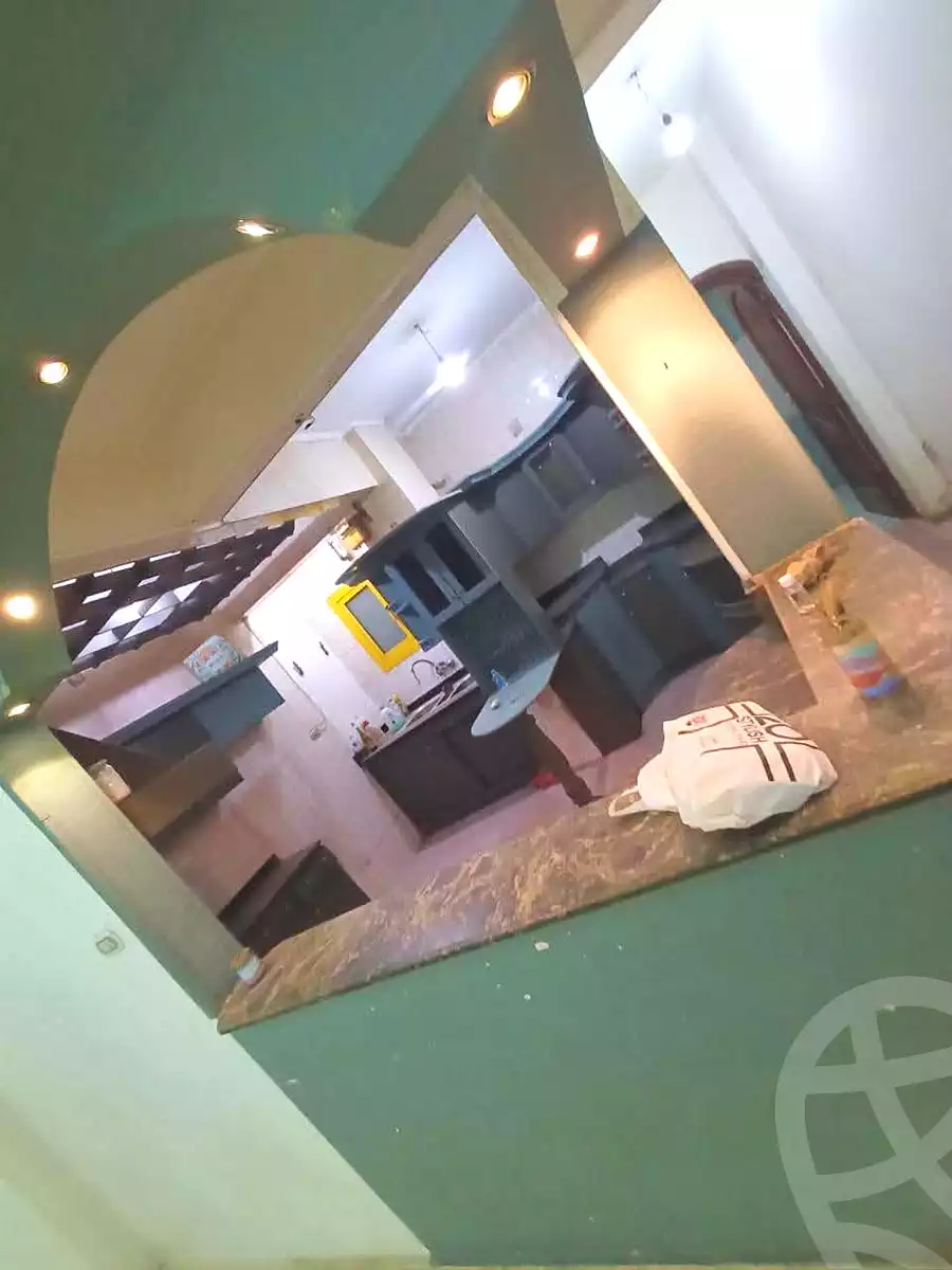 https://aqarmap.com.eg/ar/listing/7210250-for-sale-cairo-helwan-helwan-el-sharkeya-thabit-basha-st