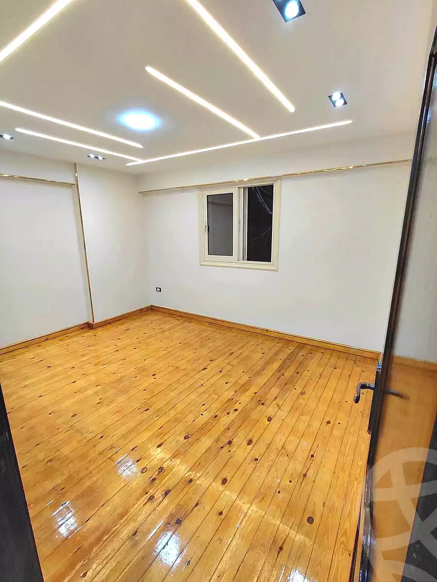 https://aqarmap.com.eg/ar/listing/7210281-for-sale-alexandria-sydy-bshr-sydy-bshr-bhry-shr-lsg-mhmd-bd-lslm
