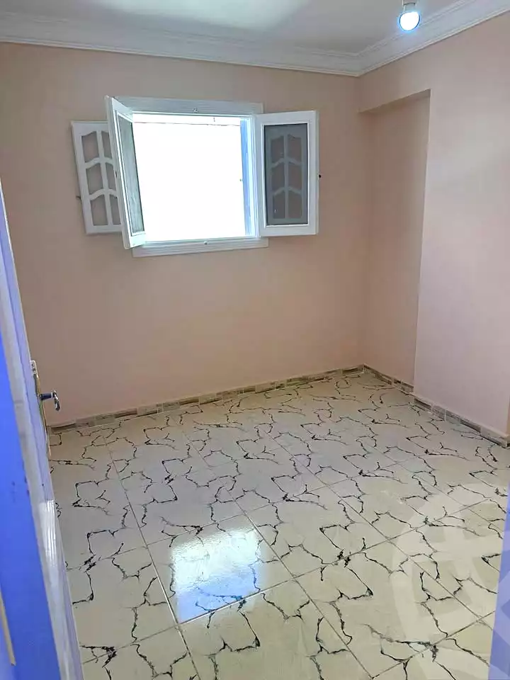 https://aqarmap.com.eg/ar/listing/7210439-for-sale-alexandria-al-agamy-el-hanouvel-abo-el-shawareb-st