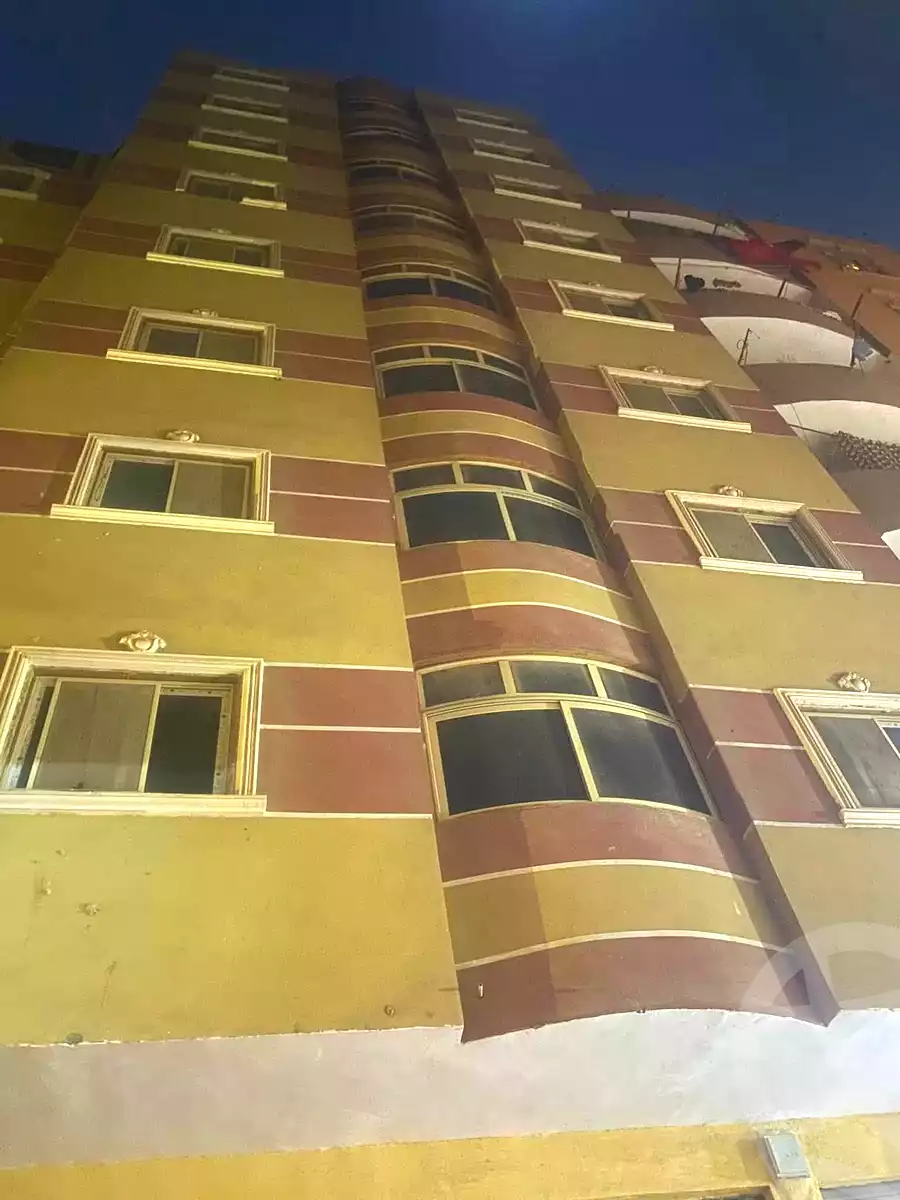 https://aqarmap.com.eg/ar/listing/7210494-for-sale-cairo-madinat-el-salam-ard-el-rayan