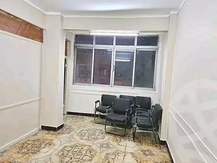 https://aqarmap.com.eg/ar/listing/7210288-for-rent-cairo-ain-shams-ahmed-esmat-st