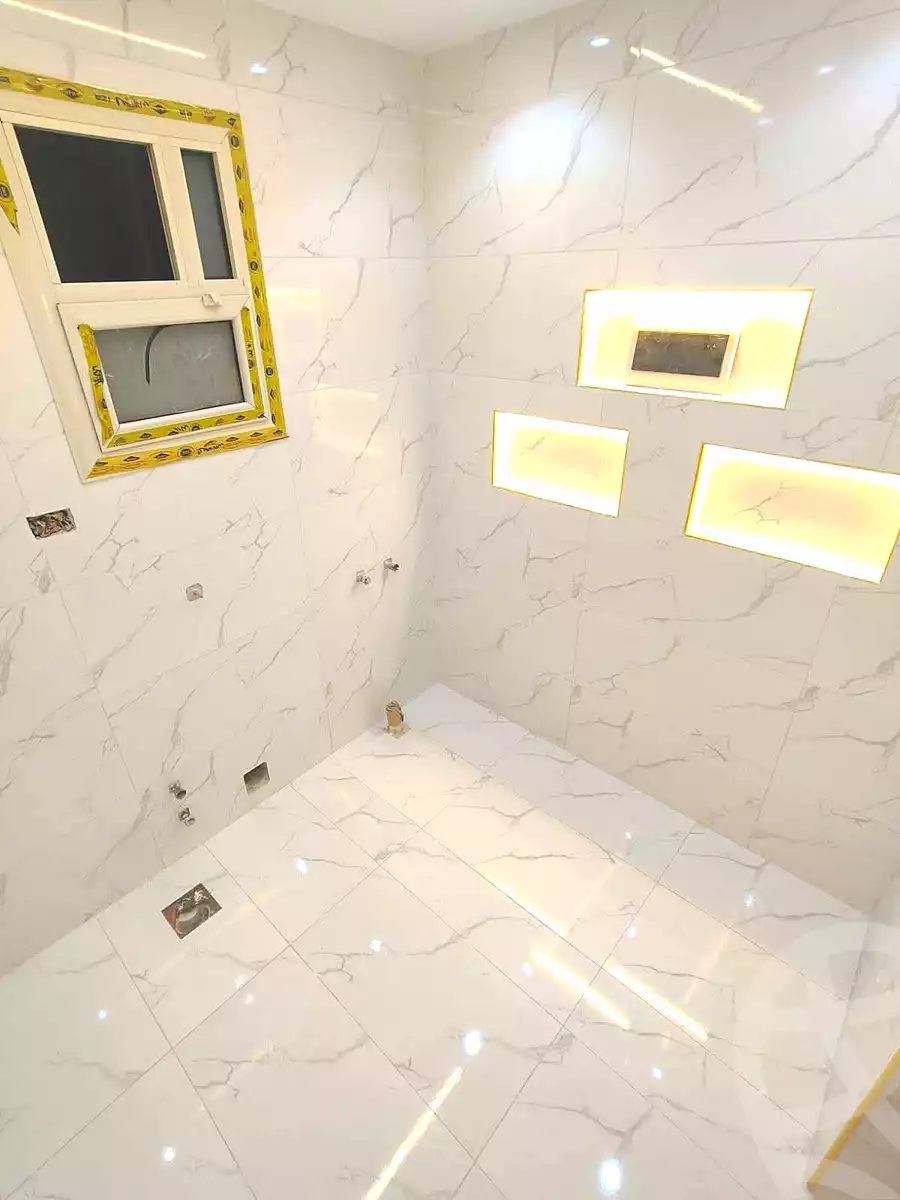 https://aqarmap.com.eg/en/listing/7211267-for-sale-alexandria-sydy-bshr-sydy-bshr-qbly-street-17