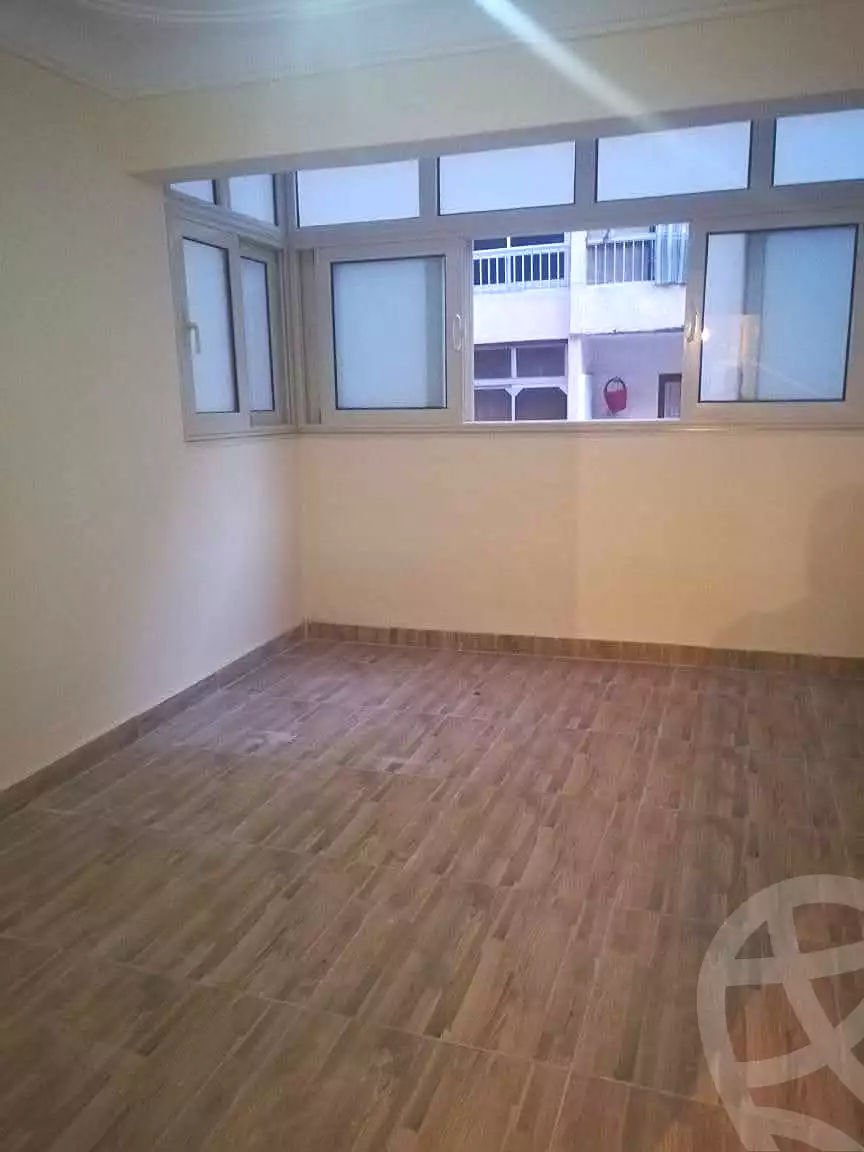 https://aqarmap.com.eg/en/listing/7211359-for-sale-alexandria-miami-iskandar-ibrahim-st