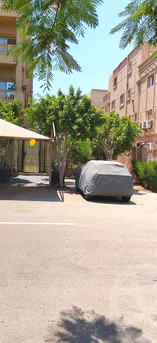 https://aqarmap.com.eg/ar/listing/7211444-for-sale-cairo-new-cairo-el-banafsg-el-banafsag-10-ibrahim-el-mazni-st