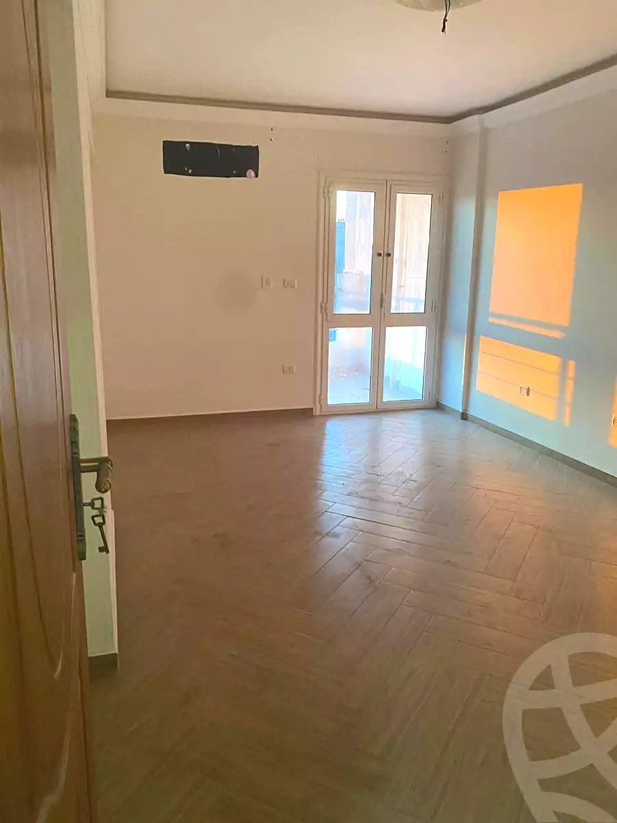 https://aqarmap.com.eg/en/listing/7211467-for-rent-alexandria-lsywf-mostafa-kamel-st