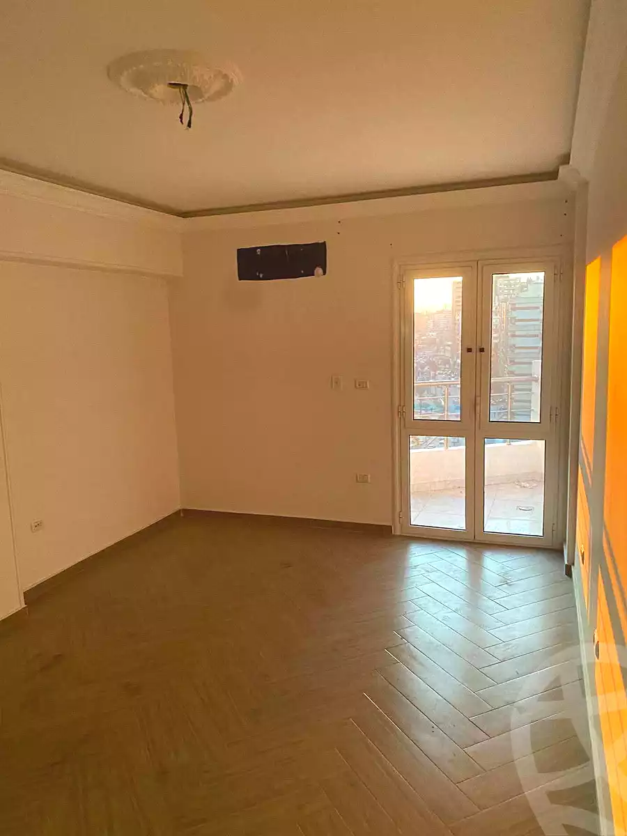 https://aqarmap.com.eg/en/listing/7211467-for-rent-alexandria-lsywf-mostafa-kamel-st