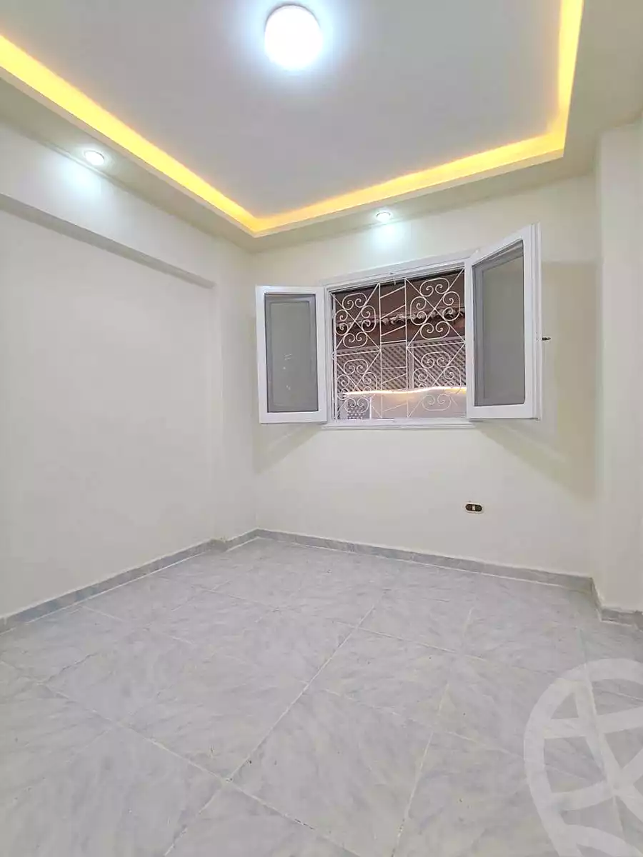 https://aqarmap.com.eg/ar/listing/7211510-for-sale-alexandria-al-agamy-shataa-el-nakheel