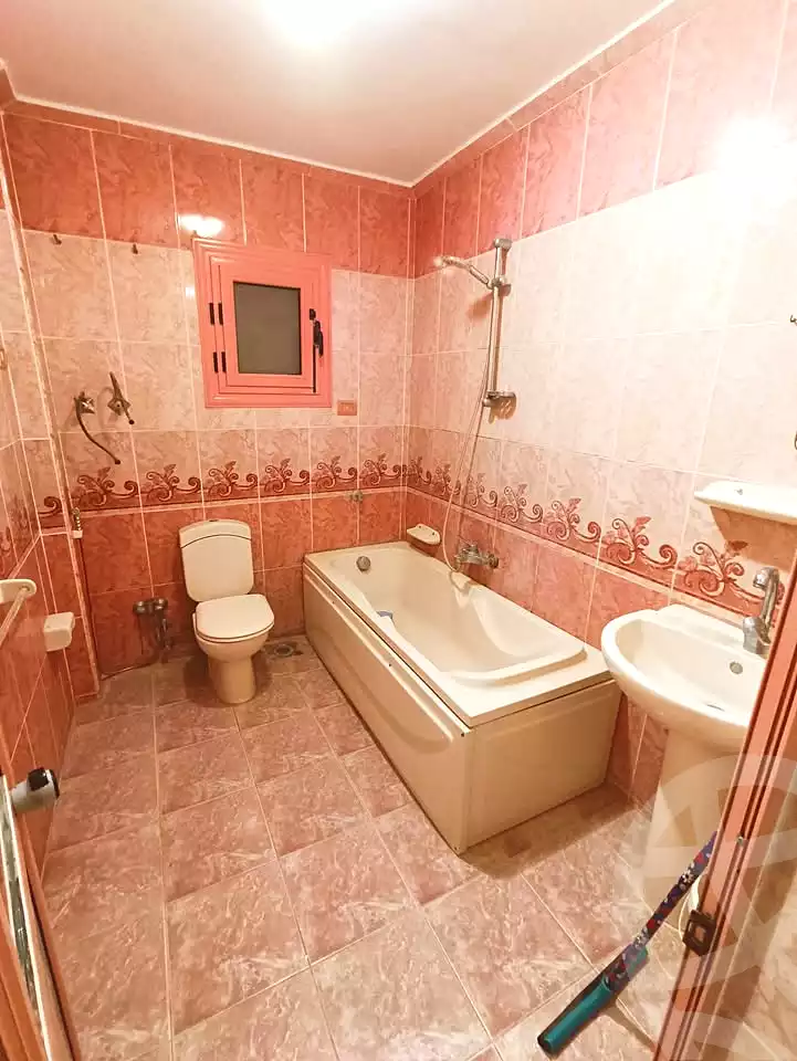 https://aqarmap.com.eg/ar/listing/7211532-for-sale-alexandria-sydy-bshr-sydy-bshr-qbly-street-30
