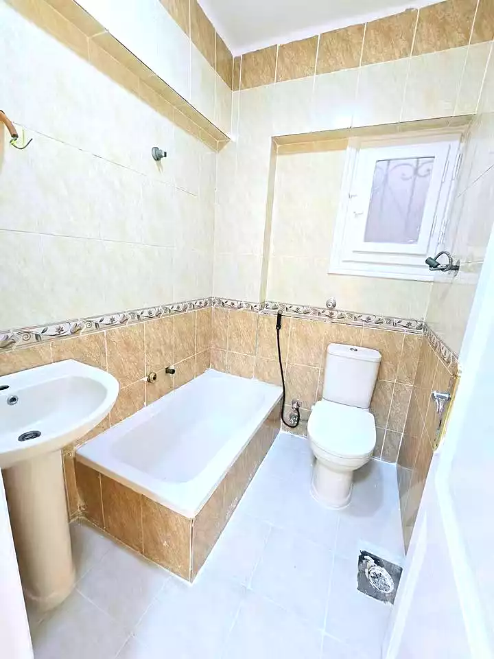 https://aqarmap.com.eg/en/listing/7211581-for-sale-alexandria-al-agamy-shataa-el-nakheel