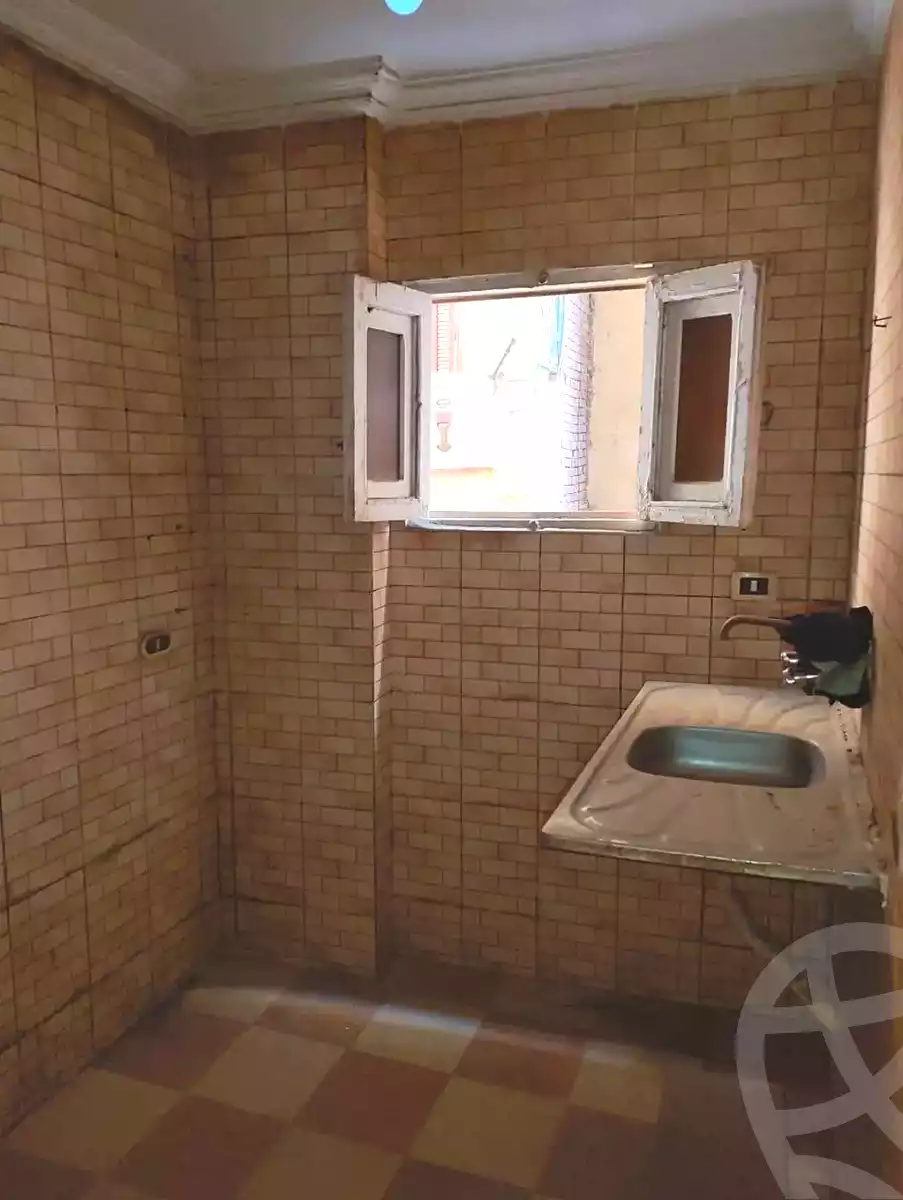 https://aqarmap.com.eg/ar/listing/7211715-for-sale-alexandria-al-agamy-el-hanouvel-el-warsha-st