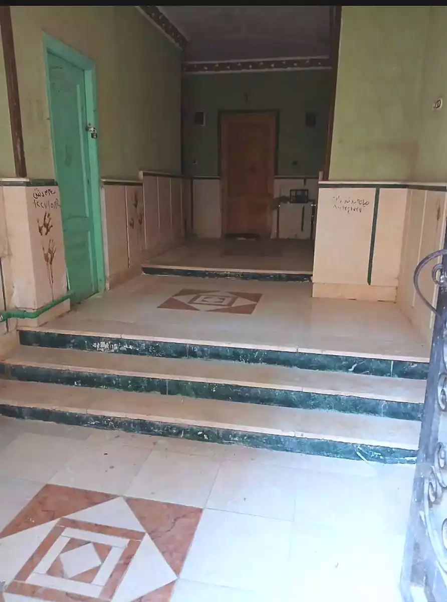https://aqarmap.com.eg/en/listing/7211780-for-sale-alexandria-al-agamy-el-hanouvel