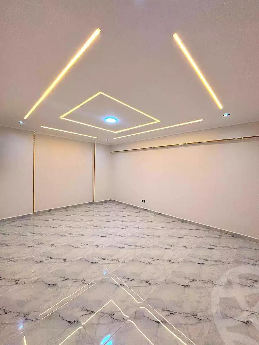 https://aqarmap.com.eg/en/listing/7211828-for-sale-alexandria-miami-el-sebaey-st