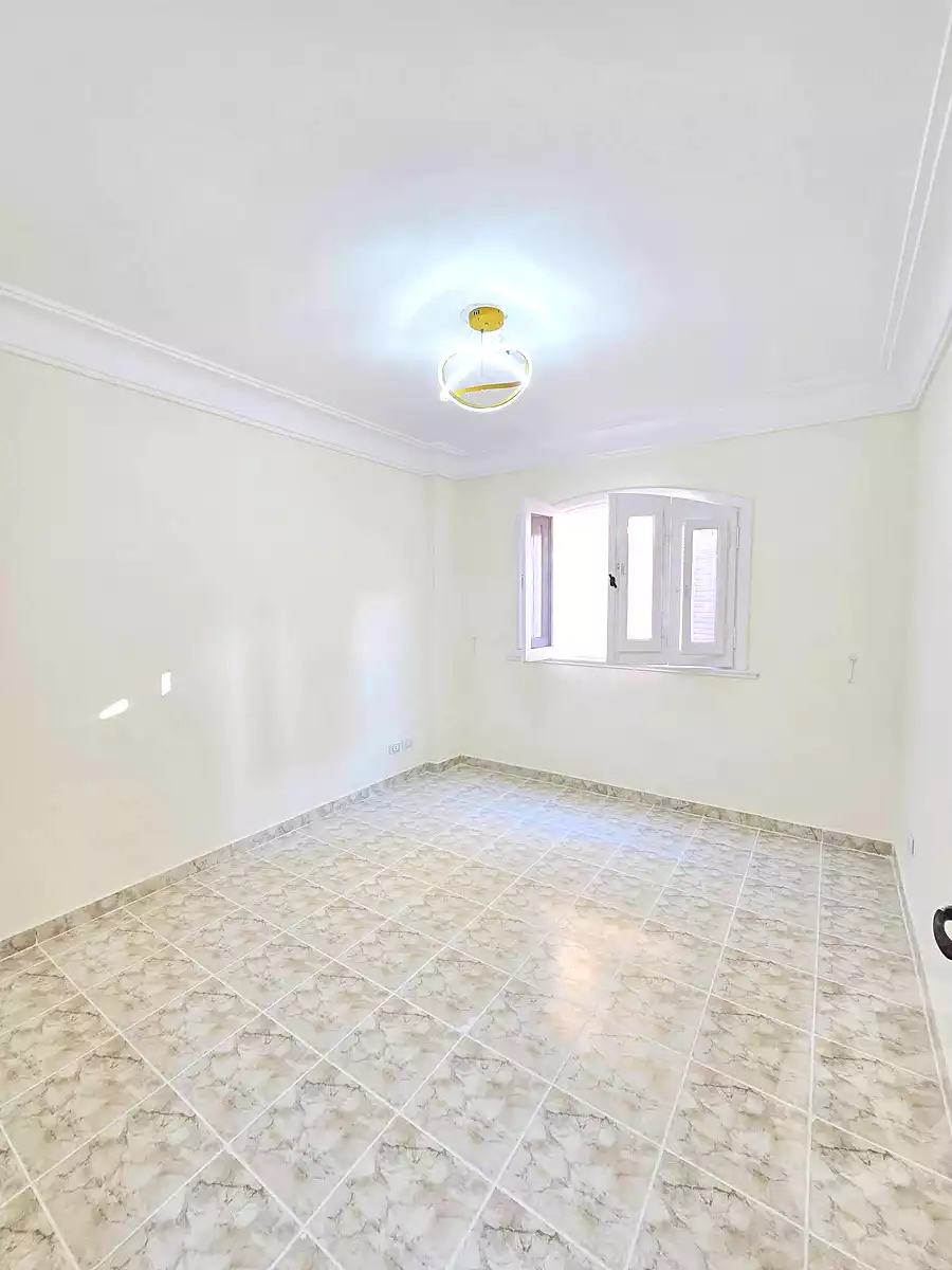 https://aqarmap.com.eg/en/listing/7211982-for-sale-alexandria-al-agamy-shataa-el-nakheel