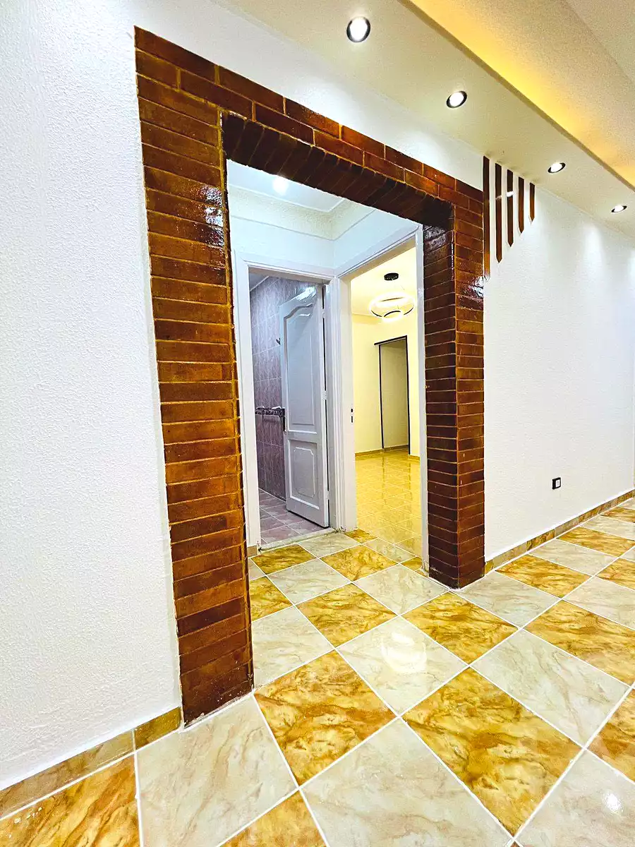 https://aqarmap.com.eg/ar/listing/7211981-for-sale-alexandria-al-agamy-shataa-el-nakheel-street-2