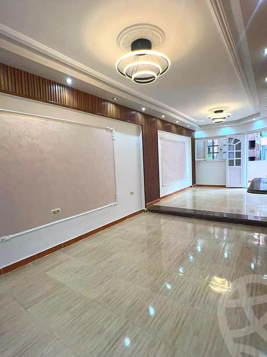 https://aqarmap.com.eg/ar/listing/7212021-for-sale-alexandria-al-agamy-shataa-el-nakheel
