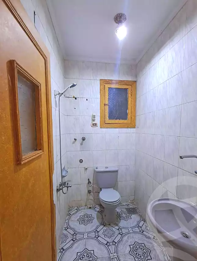 https://aqarmap.com.eg/en/listing/7212030-for-sale-alexandria-sydy-bshr-sydy-bshr-bhry-ali-hipa-st