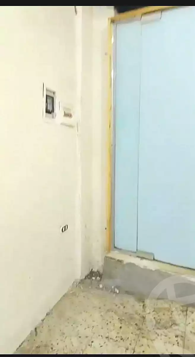https://aqarmap.com.eg/en/listing/7212068-for-rent-alexandria-alhadara-new-el-hadra-el-tawheed-st