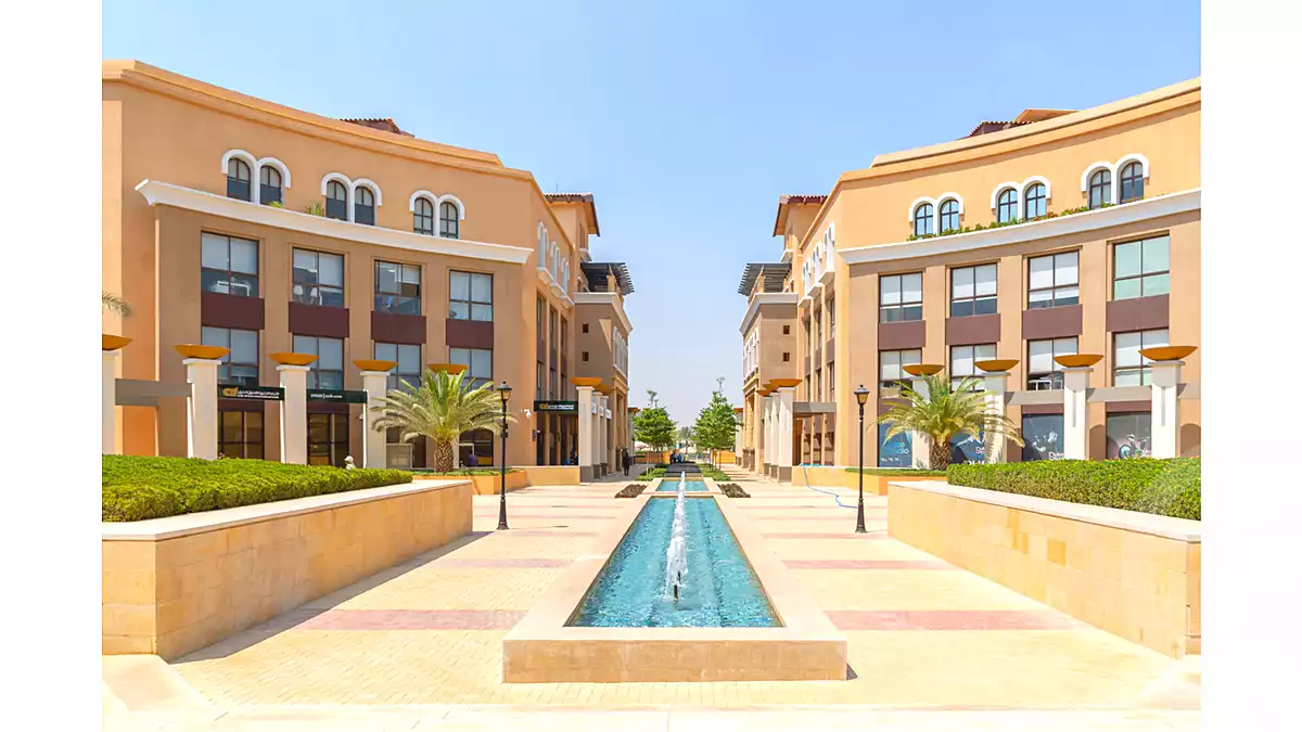 https://aqarmap.com.eg/ar/listing/7212650-for-rent-cairo-new-cairo-compounds-mivida-mivida-parcel