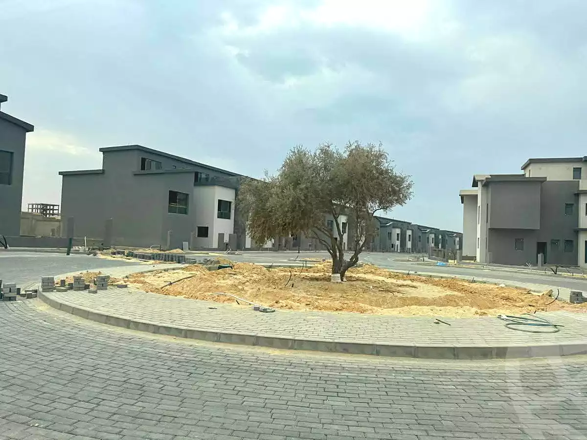 https://aqarmap.com.eg/ar/listing/7212654-for-sale-cairo-new-cairo-compounds-kmbwnd-kryk-twn-il-cazar