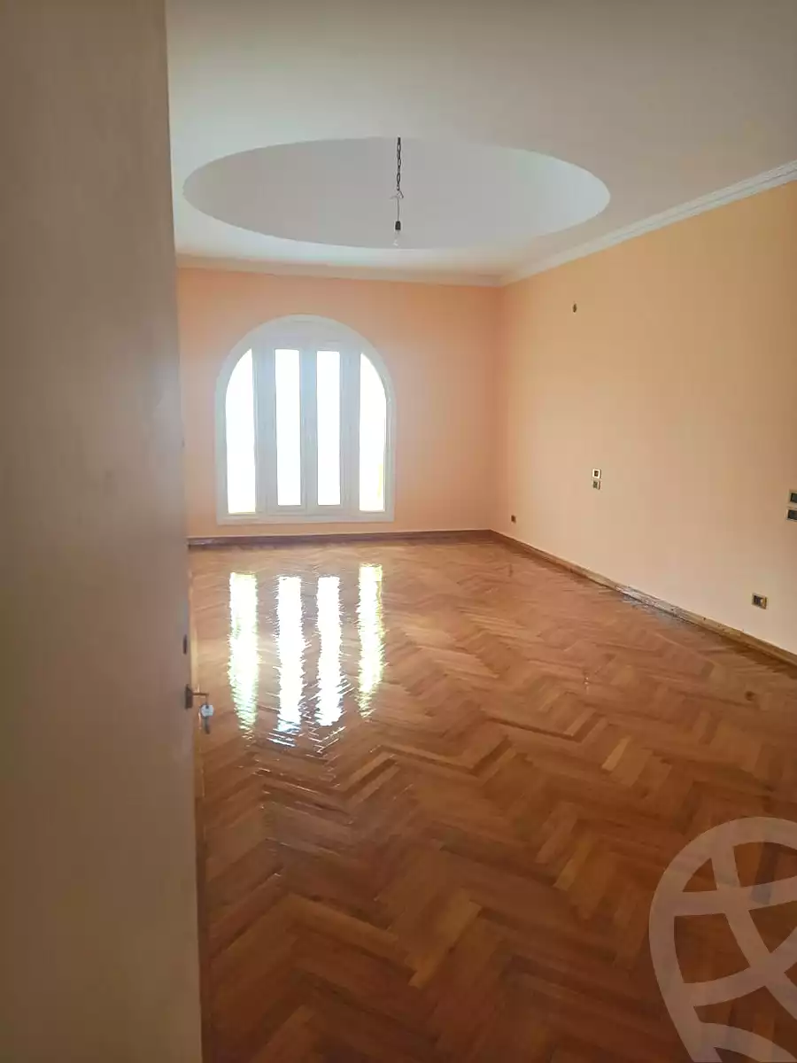 8 BR Villa in Mena Garden City, photo 22 of 24