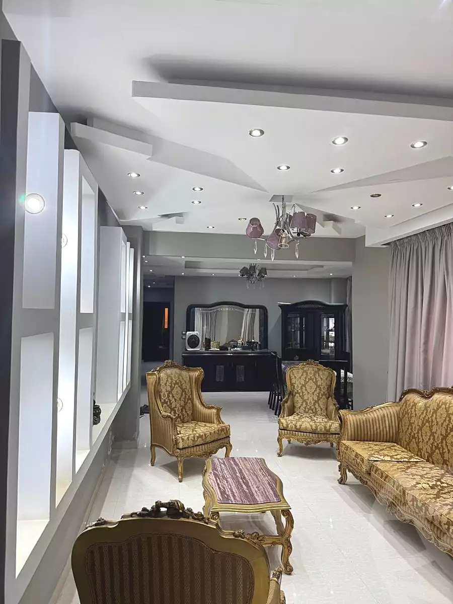 https://aqarmap.com.eg/ar/listing/7212821-for-sale-cairo-new-cairo-el-banafsg-el-banafsag-omarat-al-gabri-st