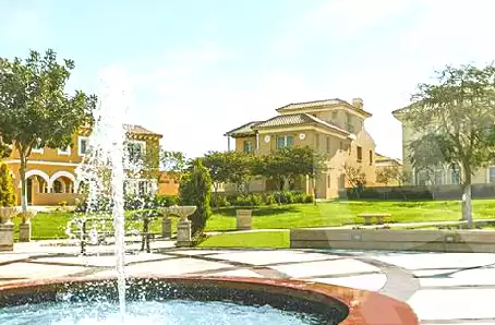 https://aqarmap.com.eg/ar/listing/7212996-for-sale-cairo-new-cairo-compounds-hyde-park-centre-ville-hyde-park