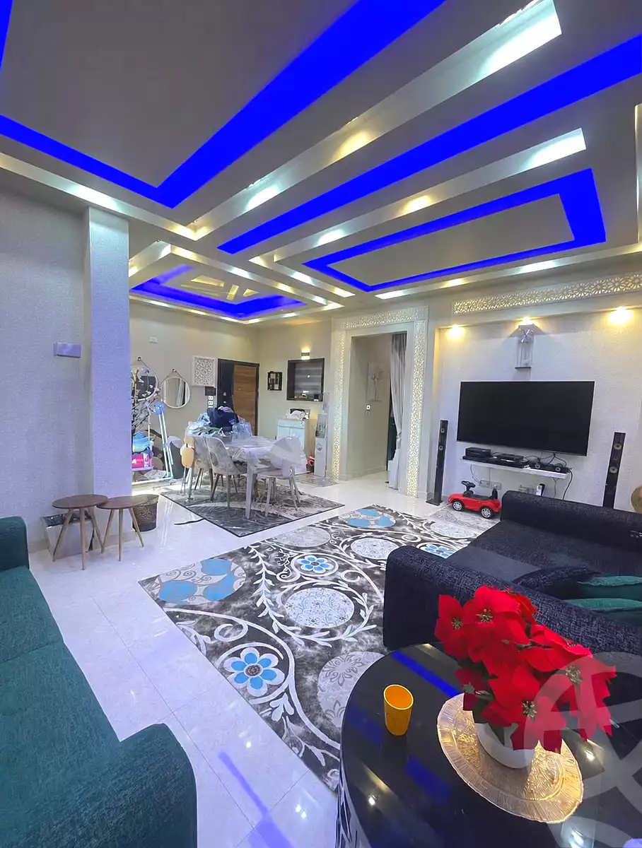 https://aqarmap.com.eg/ar/listing/7213091-for-sale-cairo-new-cairo-el-ahyaa-first-neighborhood-street-1