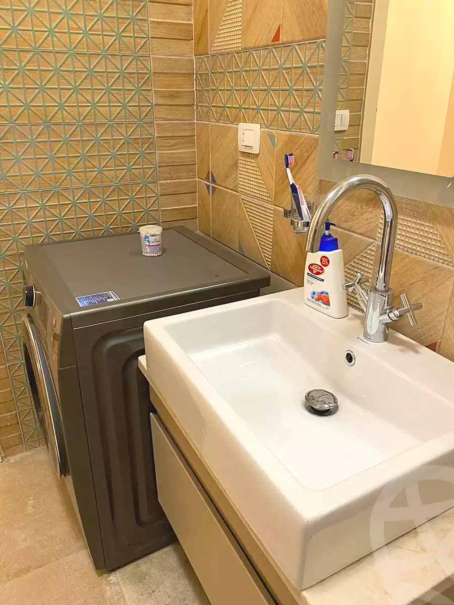 https://aqarmap.com.eg/ar/listing/7205134-for-rent-cairo-new-cairo-south-investors-al-gezira-st