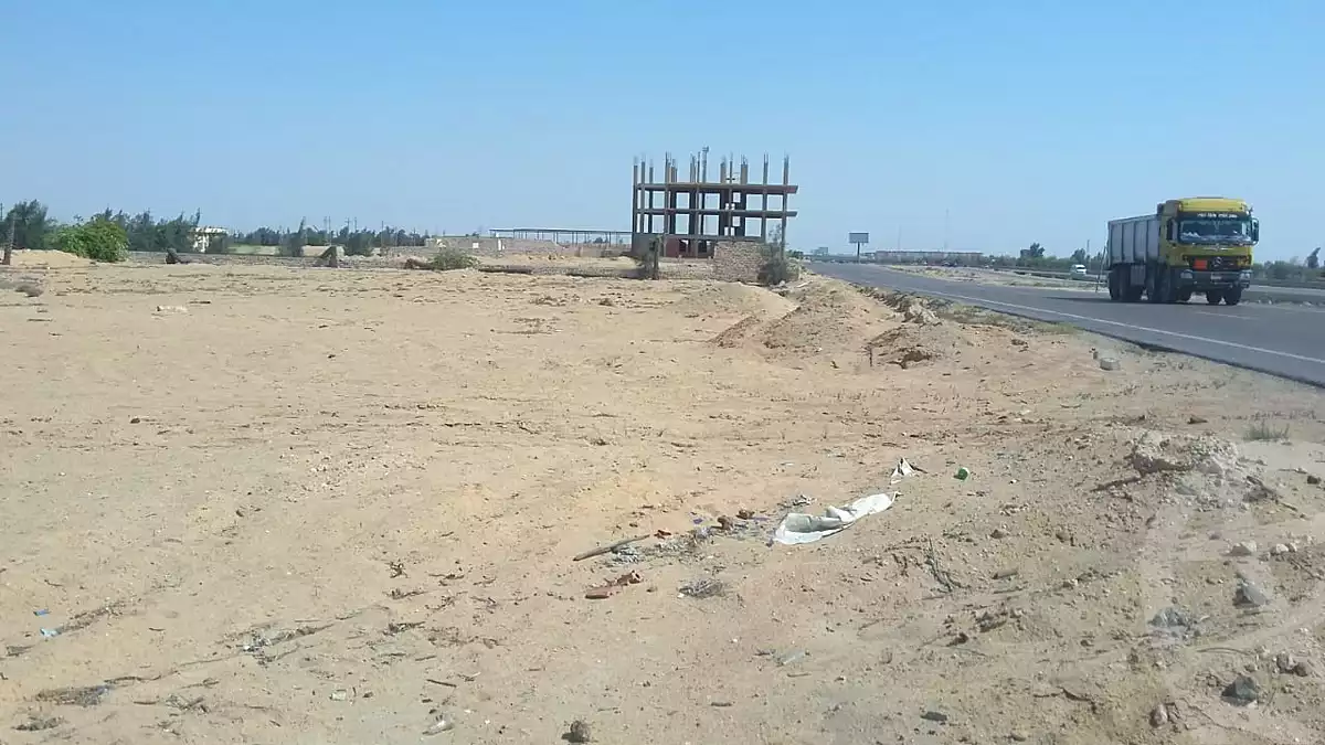 https://aqarmap.com.eg/ar/listing/7213358-for-sale-cairo-el-sheikh-zayed-city-alex-cairo-desert-road-mntq-fr-y-btryq-skndryh-lshrwy