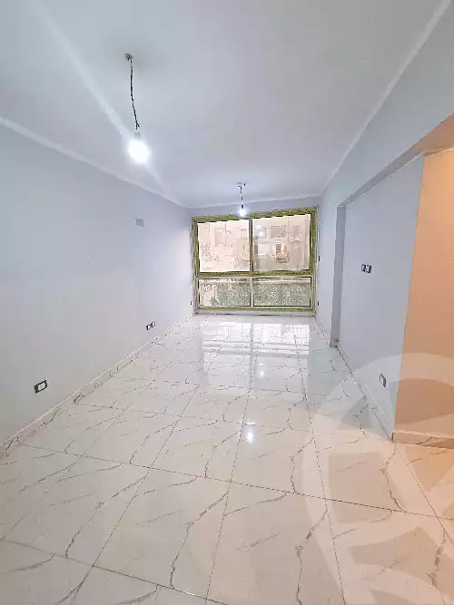 https://aqarmap.com.eg/ar/listing/7206533-for-sale-cairo-6th-of-october-el-ahyaa-neighborhood-11th
