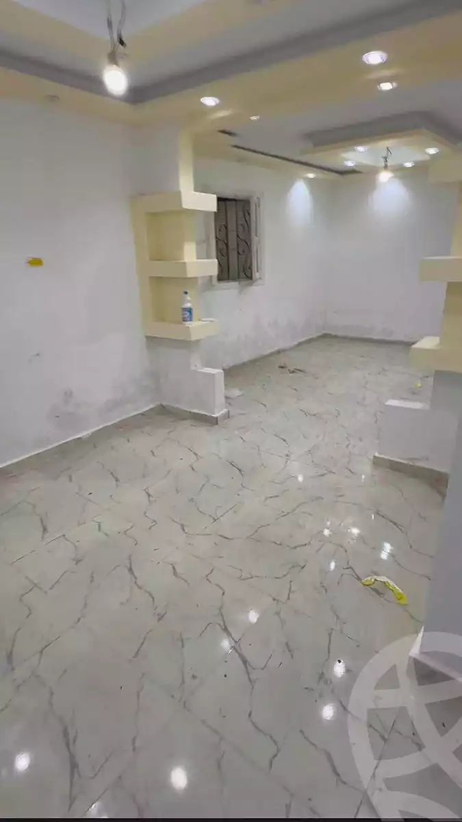 https://aqarmap.com.eg/ar/listing/7213801-for-rent-alexandria-al-agamy-lbytsh-shahr-al-assal-st