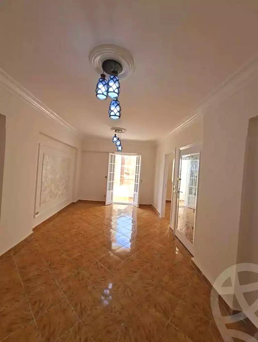 https://aqarmap.com.eg/ar/listing/7213862-for-sale-alexandria-el-asafra-l-sfr-bhry