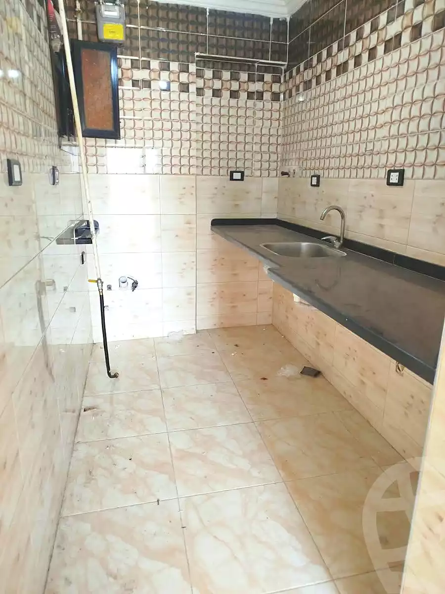 https://aqarmap.com.eg/ar/listing/7213961-for-sale-alexandria-al-agamy-el-hanouvel-el-kholafaa-el-rashdeen-st