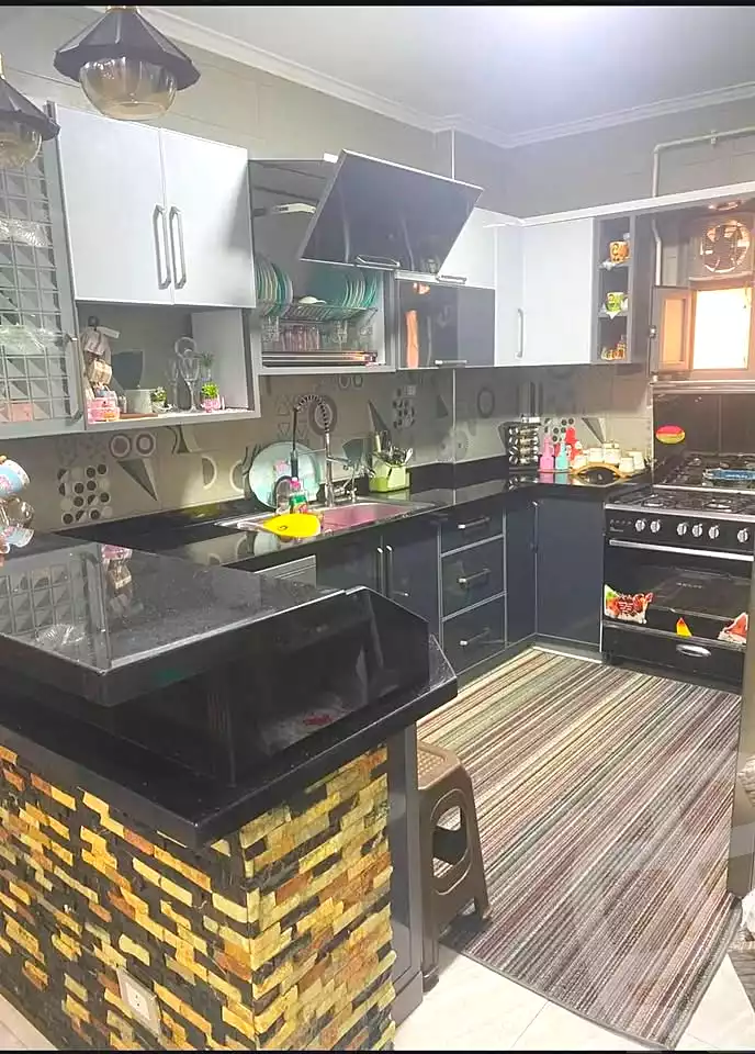 https://aqarmap.com.eg/en/listing/7214130-for-sale-alexandria-lsywf-mostafa-kamel-st
