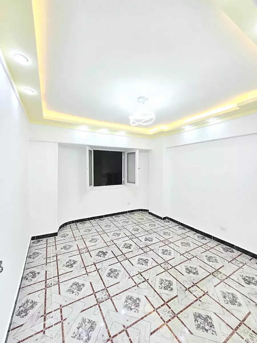 https://aqarmap.com.eg/ar/listing/7214239-for-sale-alexandria-al-agamy-shataa-el-nakheel-street-25